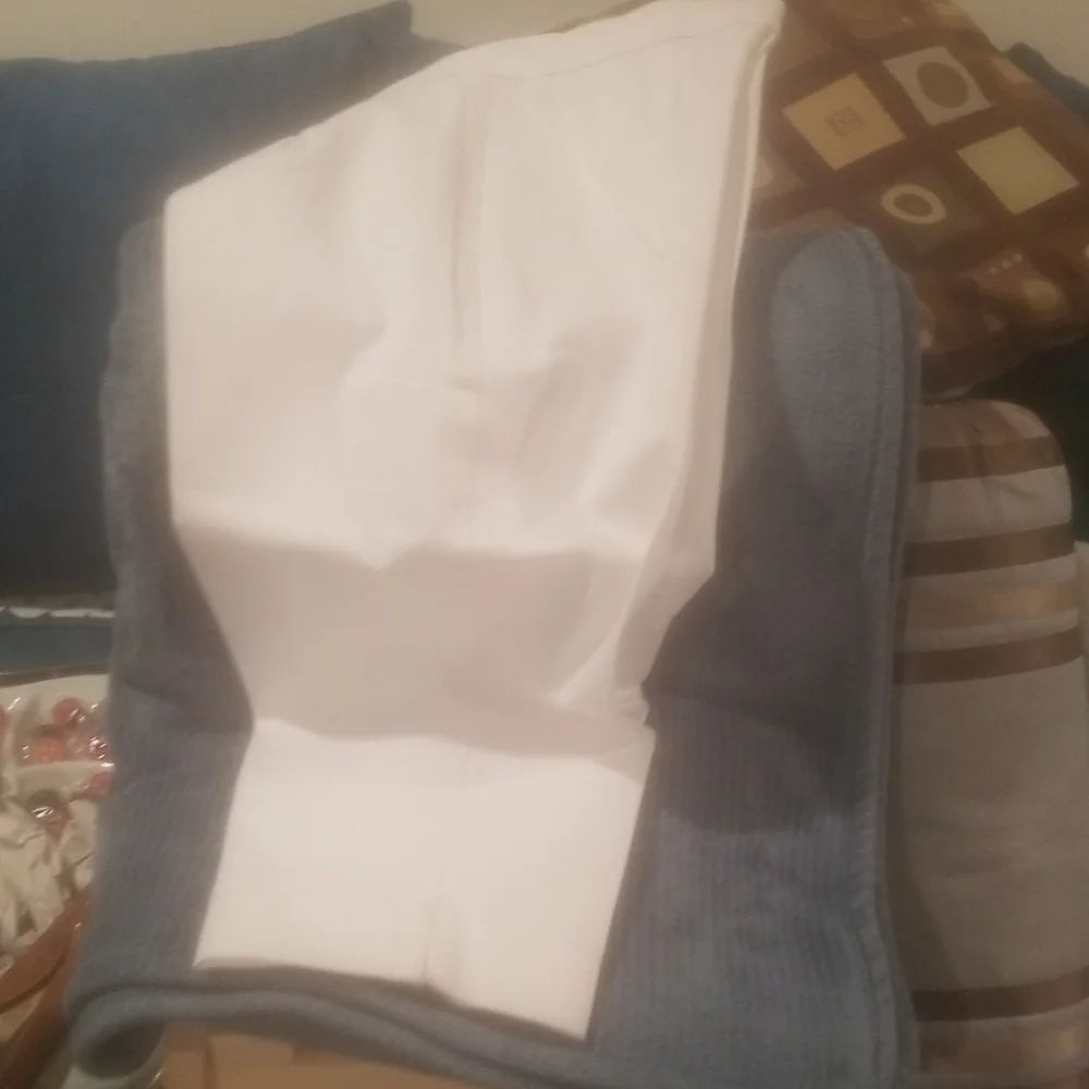 Pants - Picture 4 of 4